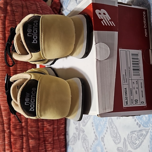 New Balance sz.10 Men's LikeNew! Style ML501MDA Light Khaki,black,white - Picture 5 of 9